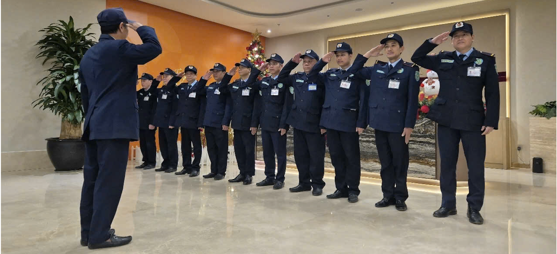 Công ty Bảo vệ Anh Hào chuyên nghiệp
